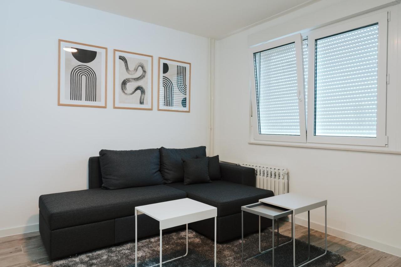 A.Part Osijek Apartment Luaran gambar